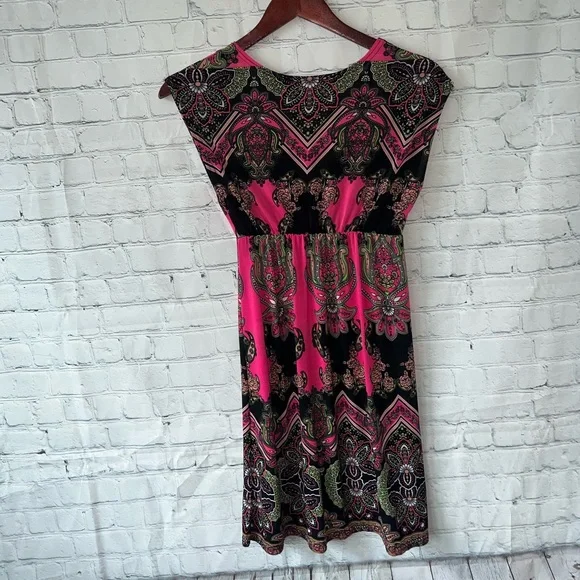 Bobbie Brooks Ladies Pink & Black floral dress size S - Picture 9 of 12